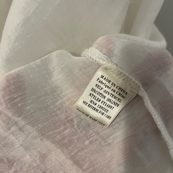 WHITE BLOUSE - CLASSY & TIMELESS - Picture 8 of 11